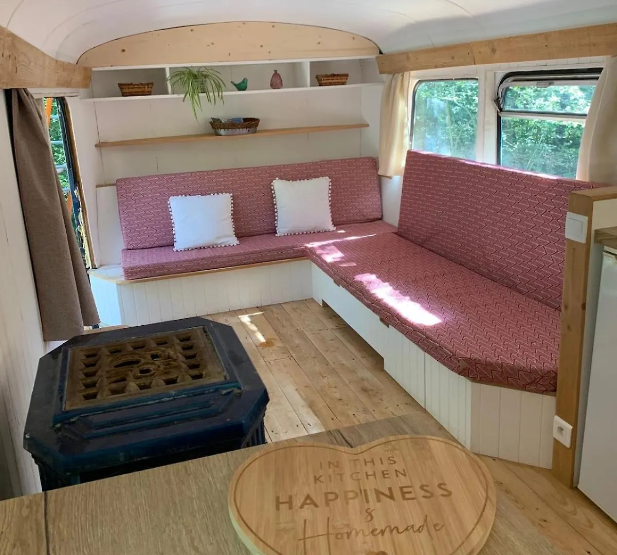 Pep'Air Bus Saviem S45 Apartment Caussols