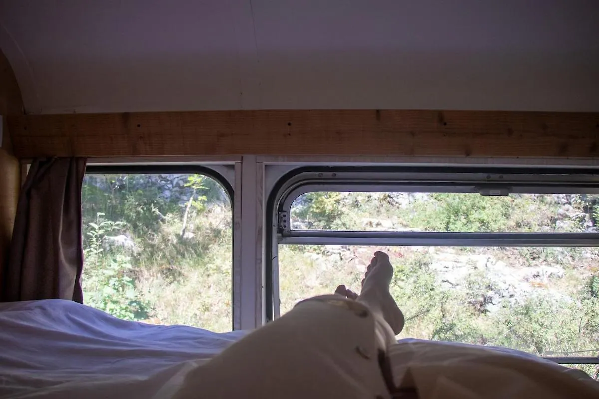 Pep'Air Bus Saviem S45 Apartment Caussols